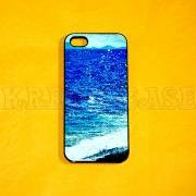 iPhone 5 case, The New iPhone, iPhone 5 cases Sea Waves iPhone 5 Case For your iphone 5 Black White Fast Ship