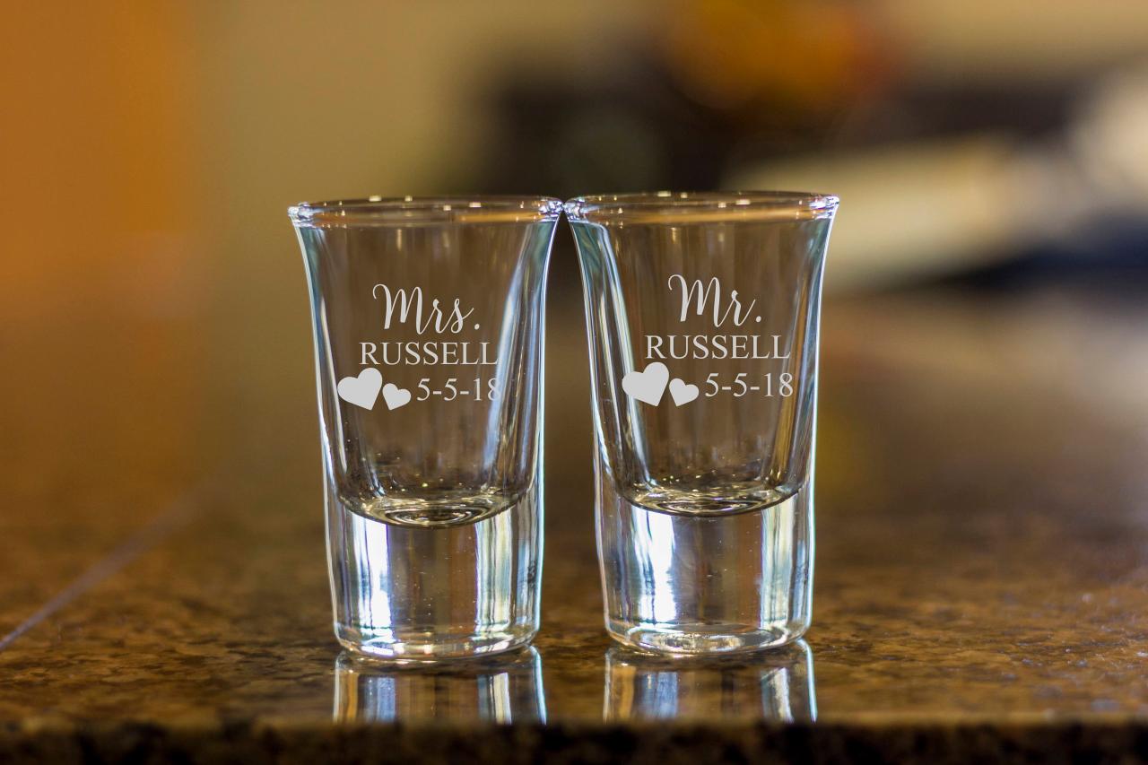 Mr & mrs shot glasses sale