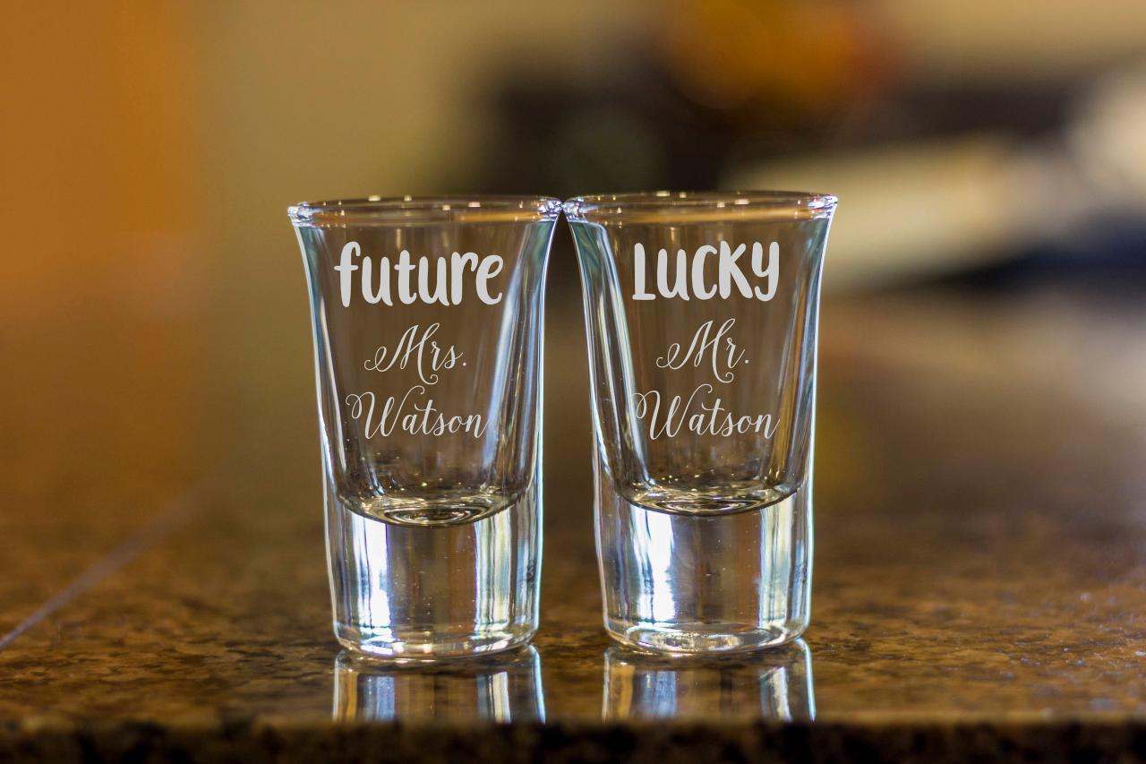 future mr shot glasses,customize shot glasses,wedding shot glasses, 1.5 oz shot glasses,wedding favor,future mrs shot glass