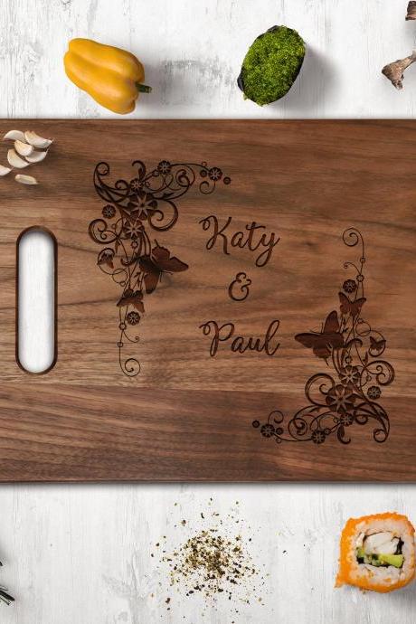 Personalize walnut Cutting board,wedding gift,newlyweds gift board,Couple Walnut cutting board,Kitchen Decor,Housewarming Gift,custom walnut