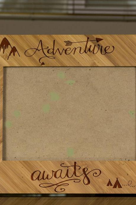 Adventure awaits Picture Frame, Engraved Photo Frame, Wooden Photo Frame,class of 2017 Photo Frame,Graduation 2017 frame,Proud 2017 Student