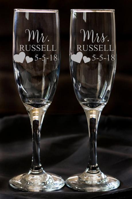 Set Of 2 Champagne Flues, Personalized Names Wedding Toasts, Custom Personalized Champagne Glass, Engraved Wedding Champagne Glasses,custom