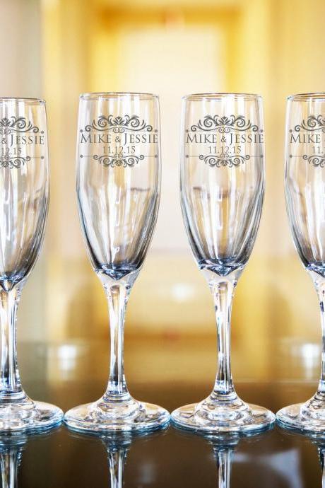 Set of 6 wedding champagne flues, personalized names wedding toasts, Bridesmaid Champagne Flutes, Engraved Wedding Glasses,Customize wedding