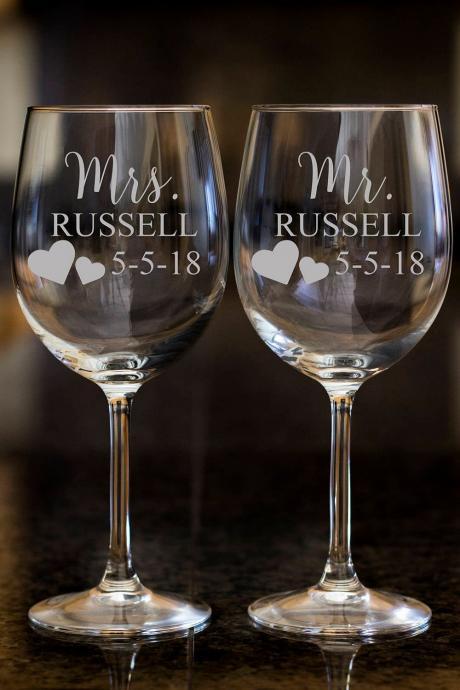 Mrs. wine glasses,Personalize wine glasses,Engraved wine glasses, etched Wine glasses,wedding gift, Bachelor party, customized