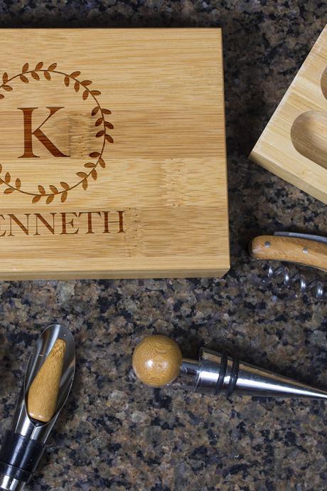 Engraved Wine opener set, Personalized Cork screw Set, Custom Initial And Name Engraved Wine Opener set, Wine Party Favor, Christmas Gift