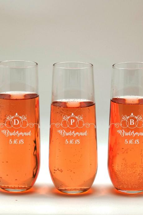 Personalize Champagne glass, Bridesmaid wedding toasts, Wedding stemless flutes, Engraved Wedding Glasses,Customize champagne flutes