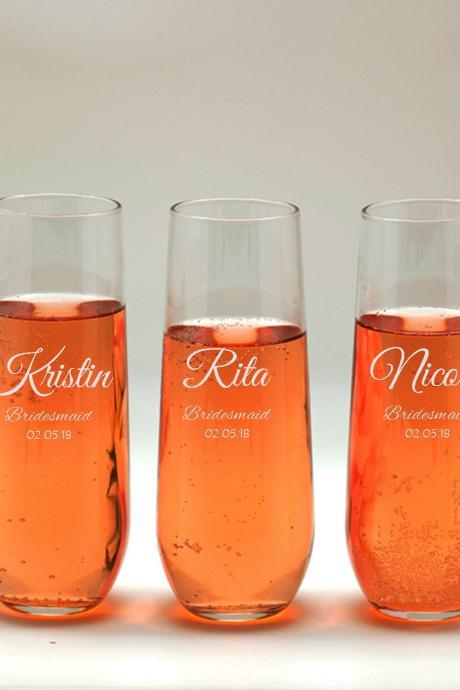 Bridesmaids champagne flutes, personalized names wedding toasts, Wedding stemless flutes, Engraved Wedding Glasses,Customize champagne