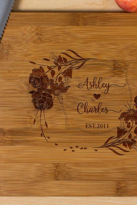 Personalized cutting board, Wedding Gift, Kitchen Decor, Housewarming Gift, His & her Name Engraved Cutting Board, Chopping board