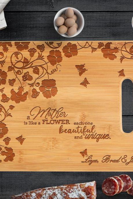 Personalized Cutting Board, Mother&amp;#039;s Day Cutting Board, Custom Cutting Board. Personalized Wedding Gift. Engraved Board.